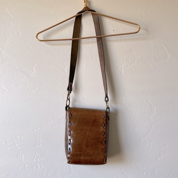 Vintage Leather Crossbody bag - Picture 3 of 5